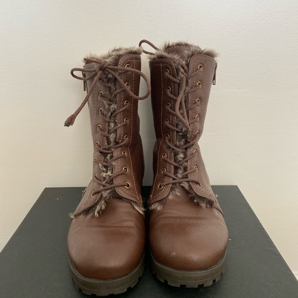 JustFab Brown Leather Combat Boots Fur Lined - Picture 2 of 7